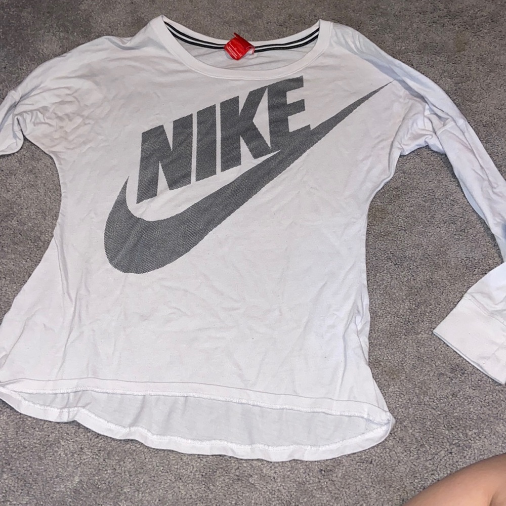 Nike long sleeve shirt